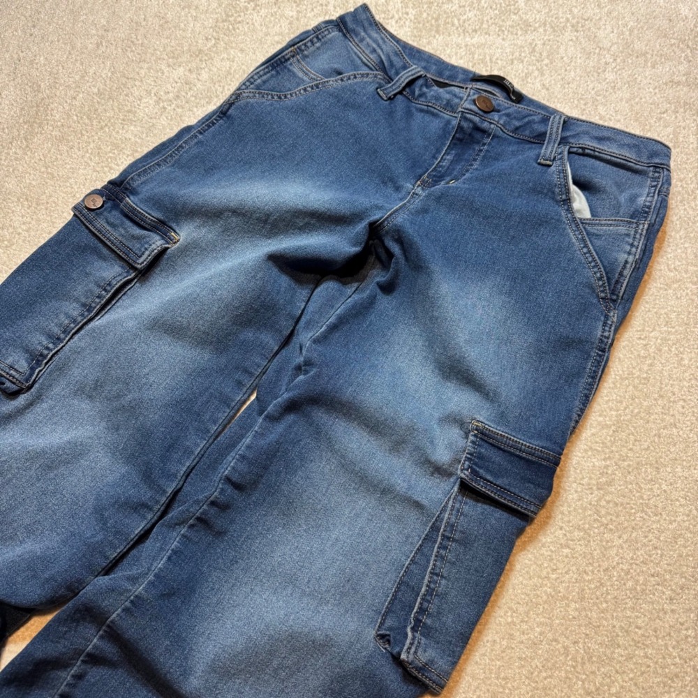 1822 Denim Cargo Flare Jeans Size 8 Wide Leg Y2K Utility Medium Wash